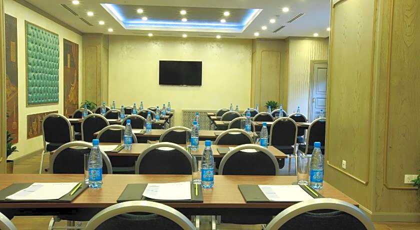 Ramada by Wyndham Bishkek Centre