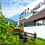 Friemily Pool Villa & Hotel
