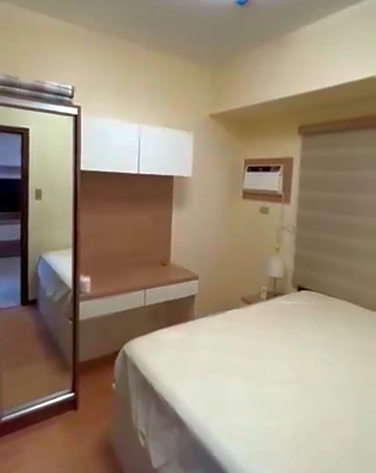 Le 10 The Radiance Manila Bay