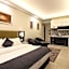 Palm Ville Suites