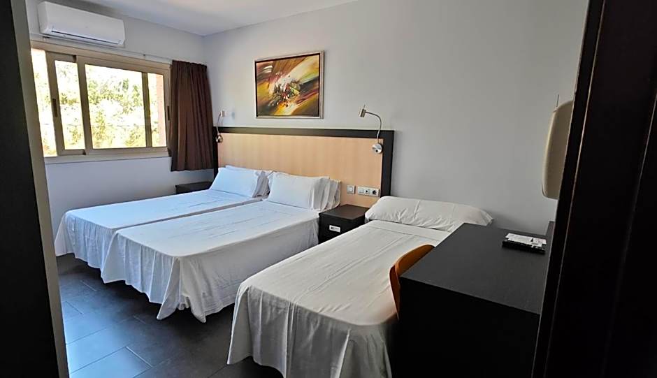 Hotel 170