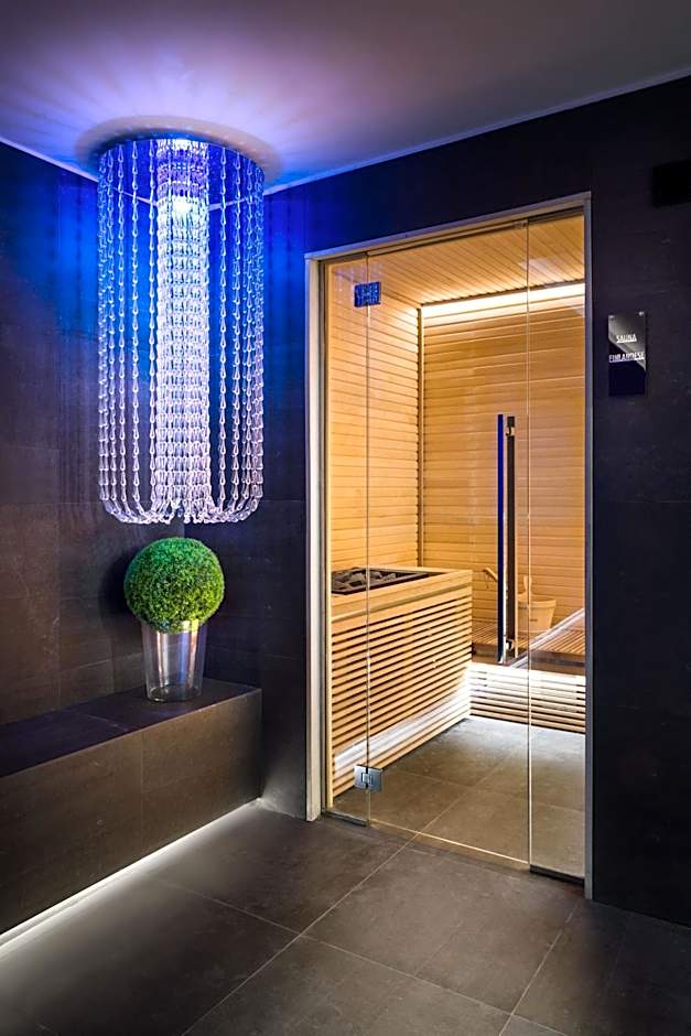 LHP Napoli Palace & SPA