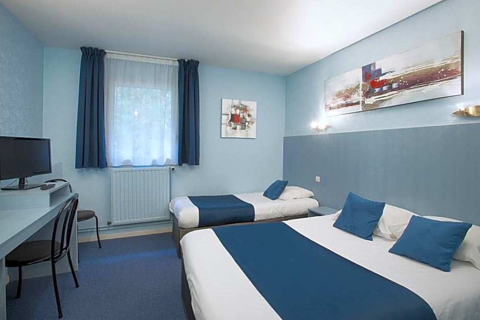 Hotel The Originals Bernay Acropole