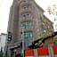 Goodstay Lanuit Hotel