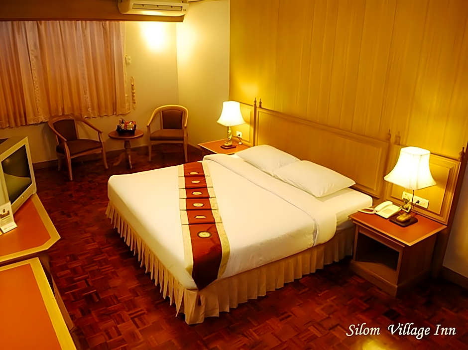 Silom Village Inn