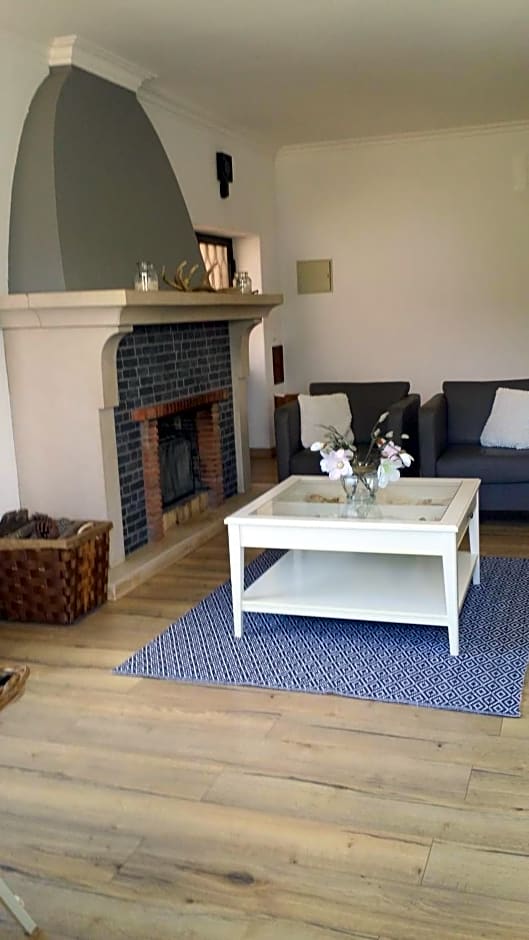 BB Silvercoast Casa das Flores