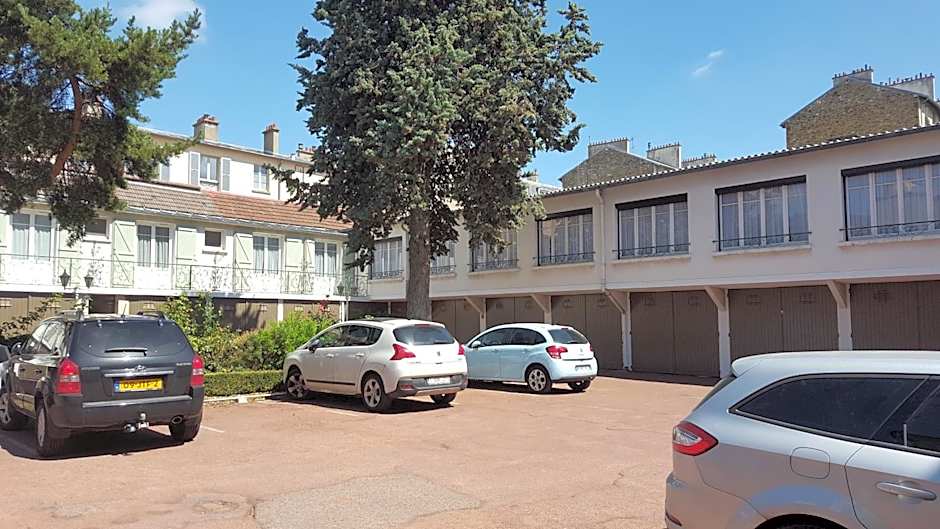 Hôtel du Cheval Rouge