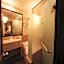 Sarrosa International Hotel And Residential Suites