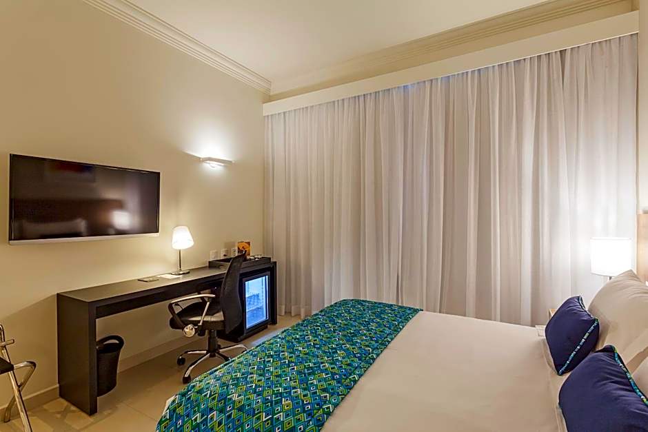 Tulip Inn Sete Lagoas