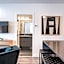 Escape to Revy - Beautifully Designed Condo