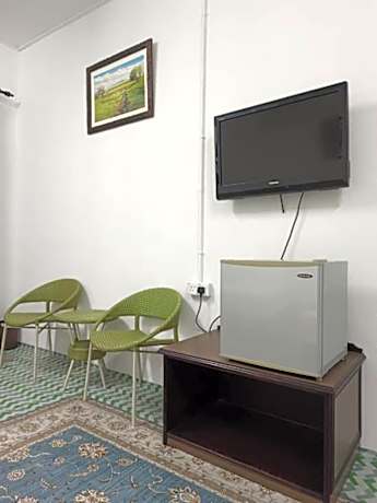 One Mek Studio