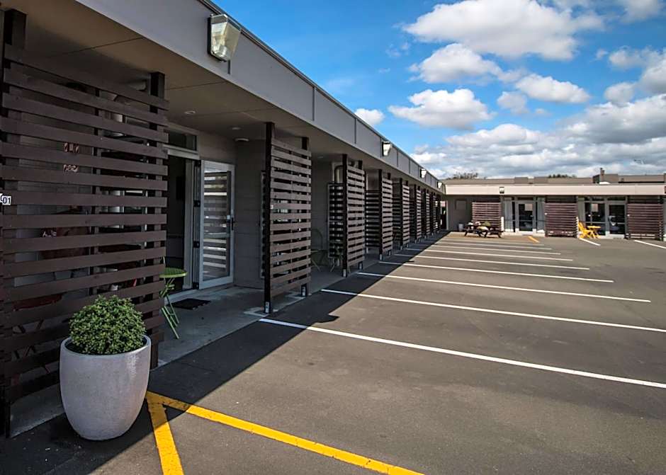 Aspree Motor Inn
