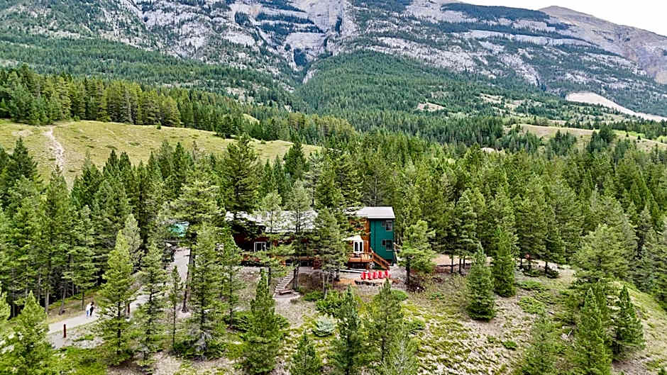 Canmore Alpine Hostel - Alpine Club of Canada