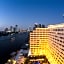 Ramada Plaza by Wyndham Bangkok Menam Riverside