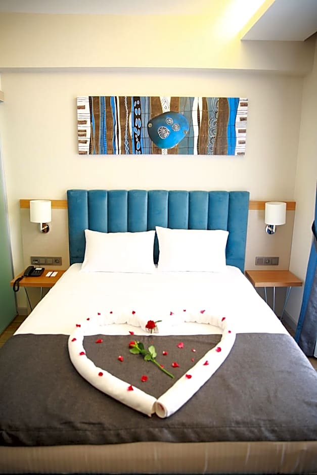 Mithras Hotel