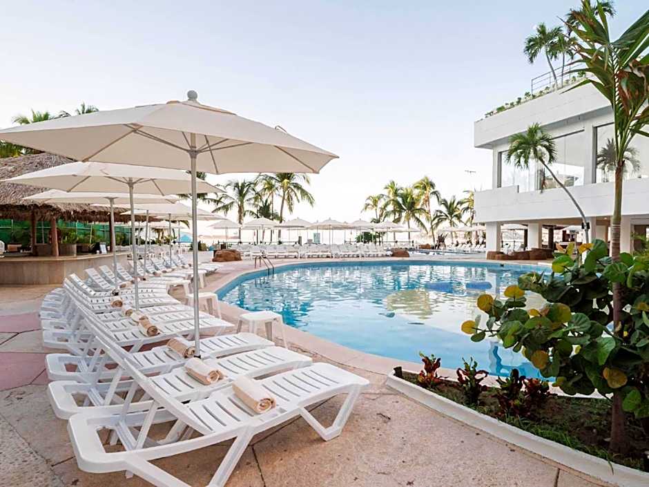 HS HOTSSON Hotel Acapulco