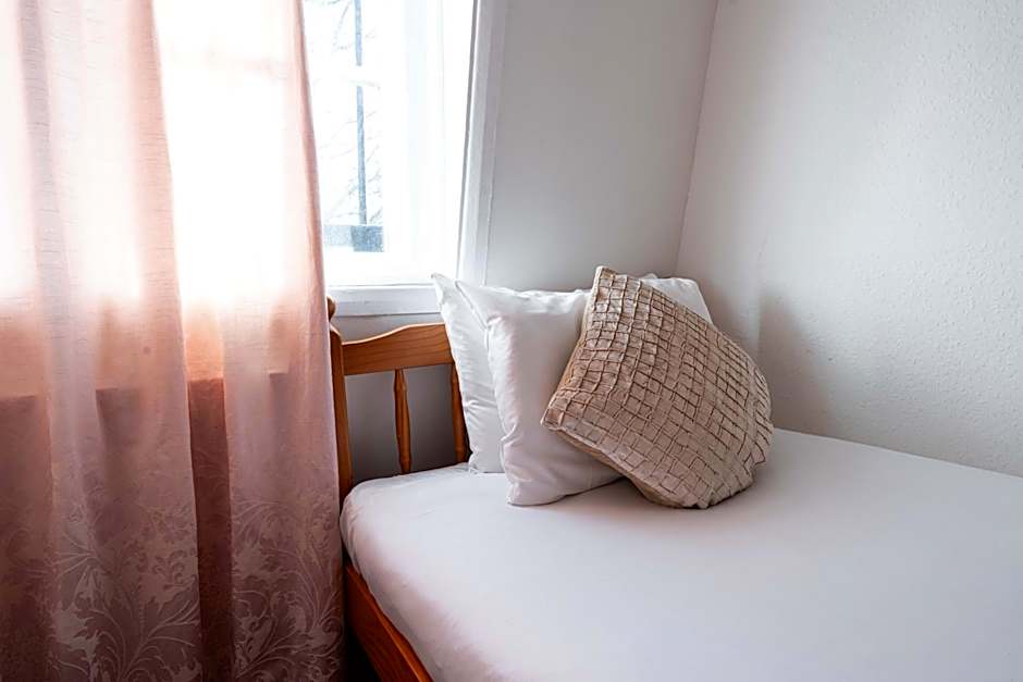 Lancaster Court Hotel