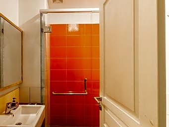 The House Tour Uphill