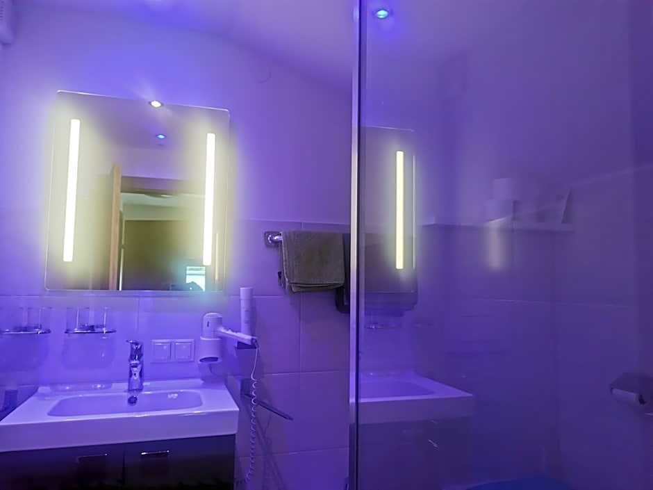 modern&renovated - Hotelpension Oberauer Wagrain