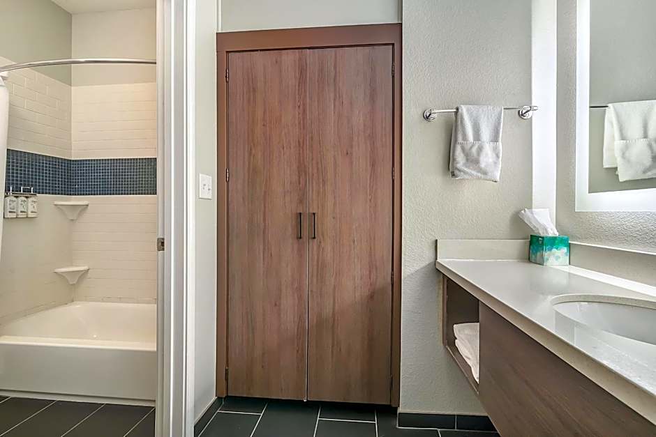 Staybridge Suites Tyler University Area By IHG