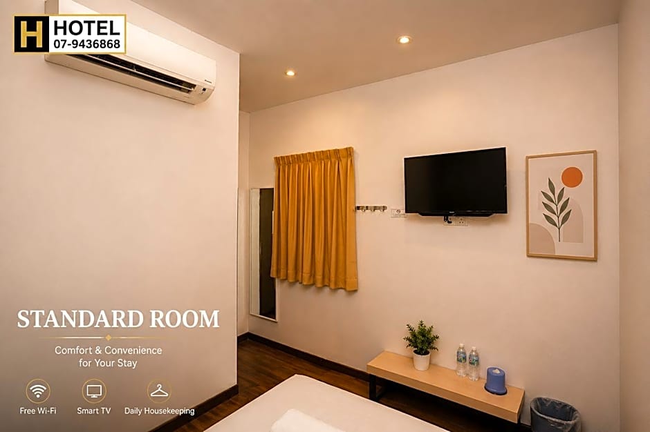 H hotel