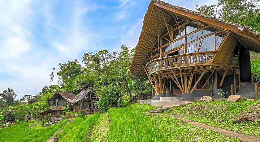 Keuma Villa & Resto Jatiluwih by The Lavana