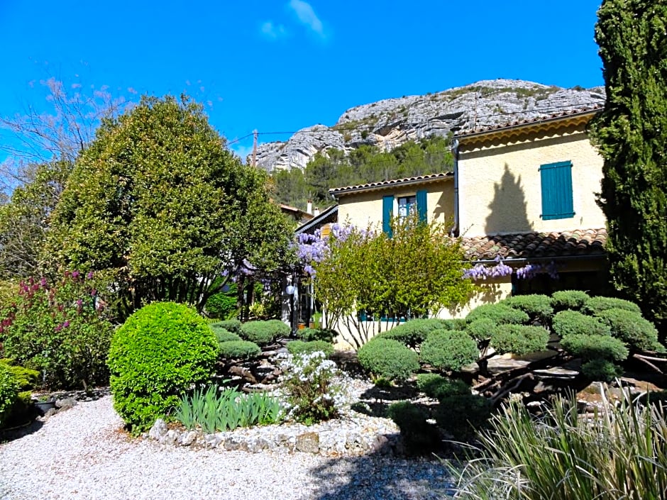 Les Montades Chambres d'Hôtes
