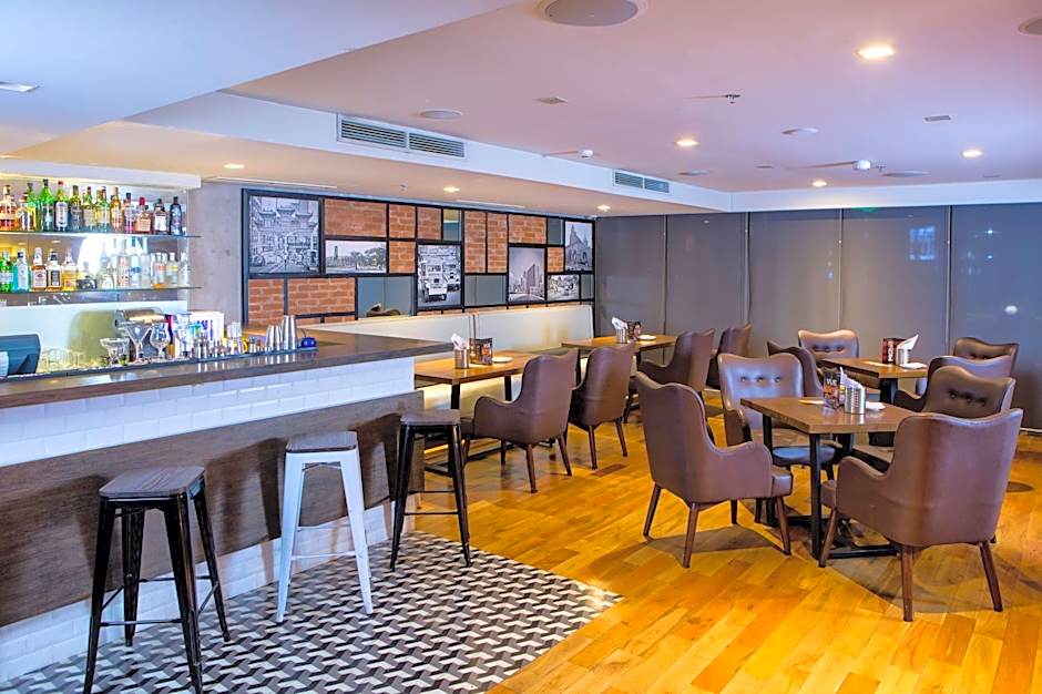 The B Hotel Quezon City (Multi Use Facility)