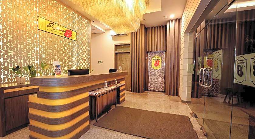 Super 8 by Wyndham Solo Indonesia