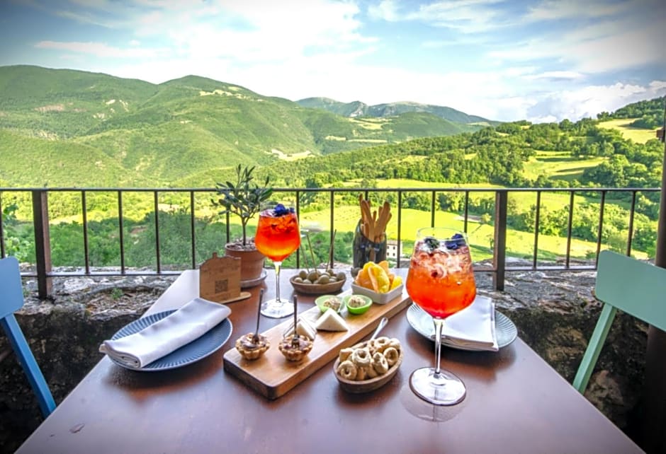 Castello Di Postignano Relais