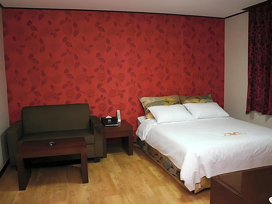 Goodstay Highvalley Hotel