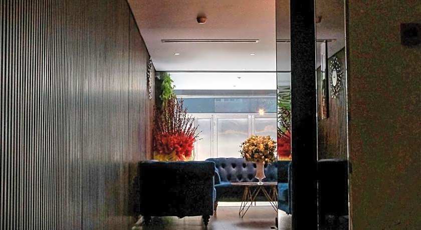 Signature Boutique Hotel