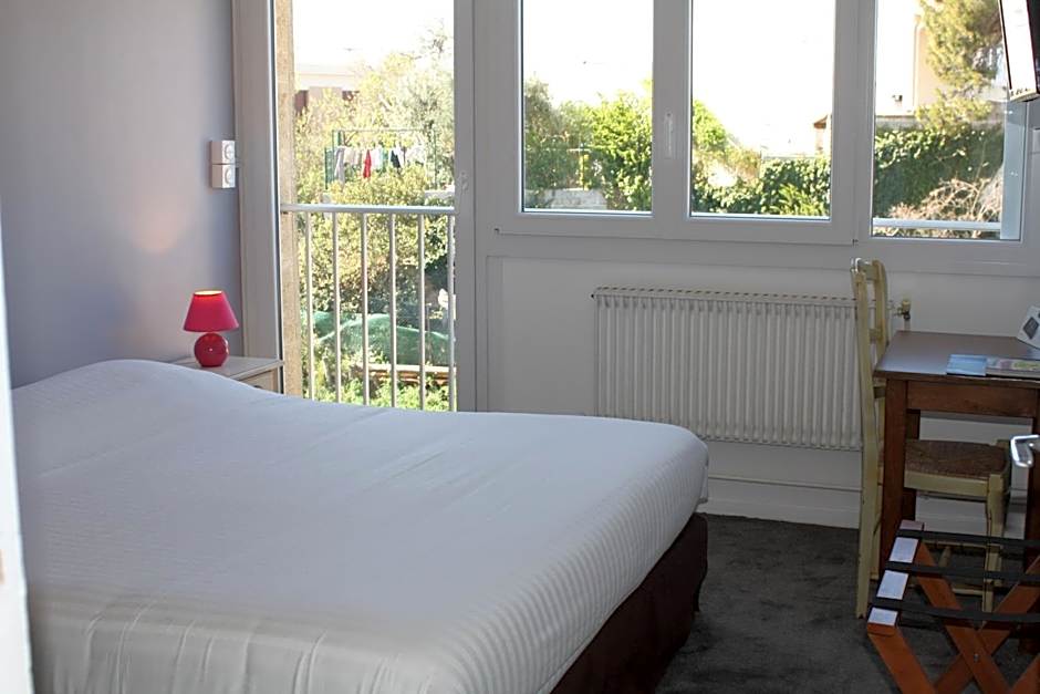 Logis Hotel du Midi