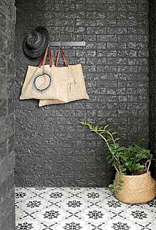 The Lodge Noosa ~ Coastal Luxe in Noosas Heart