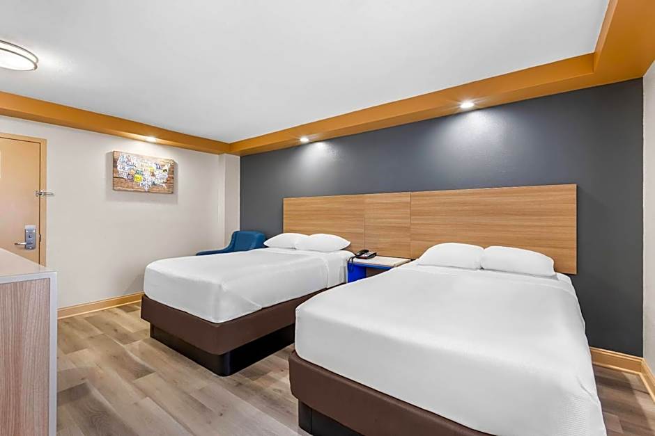 Econo Lodge Woodbridge