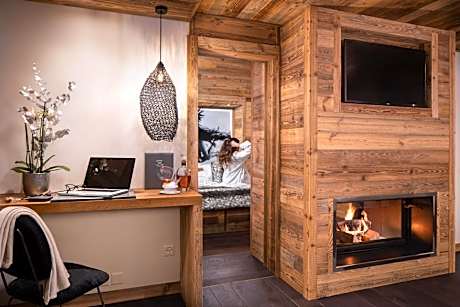 Hostellerie du Pas de l'Ours "Relais et Châteaux"