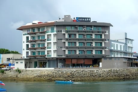 Pacific Inn