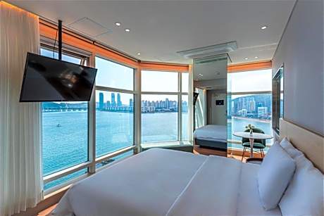 Hotel Marine View