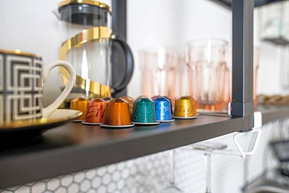 White Wolf House Hostel & Apartments