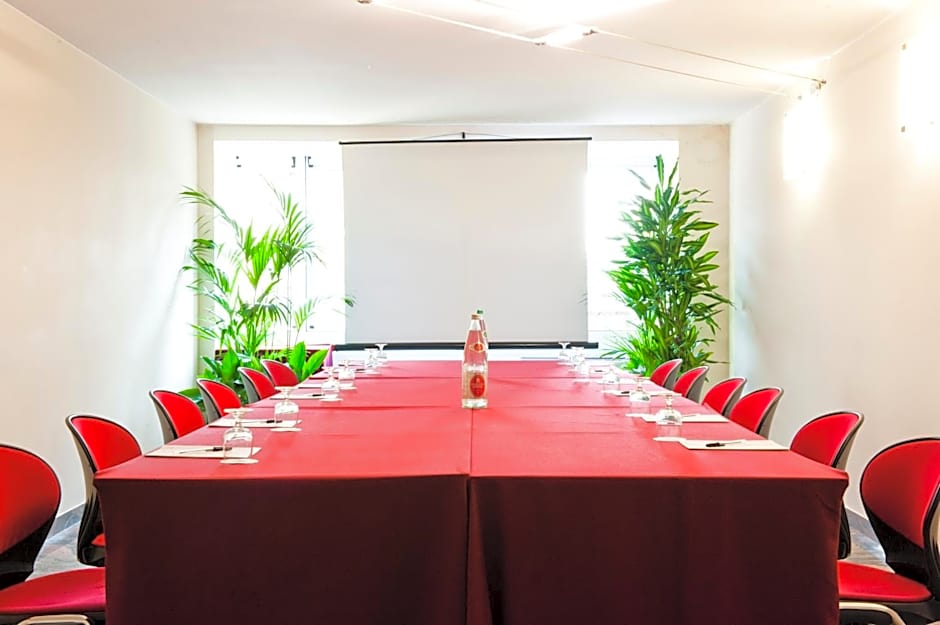 Montresor Hotel Tower