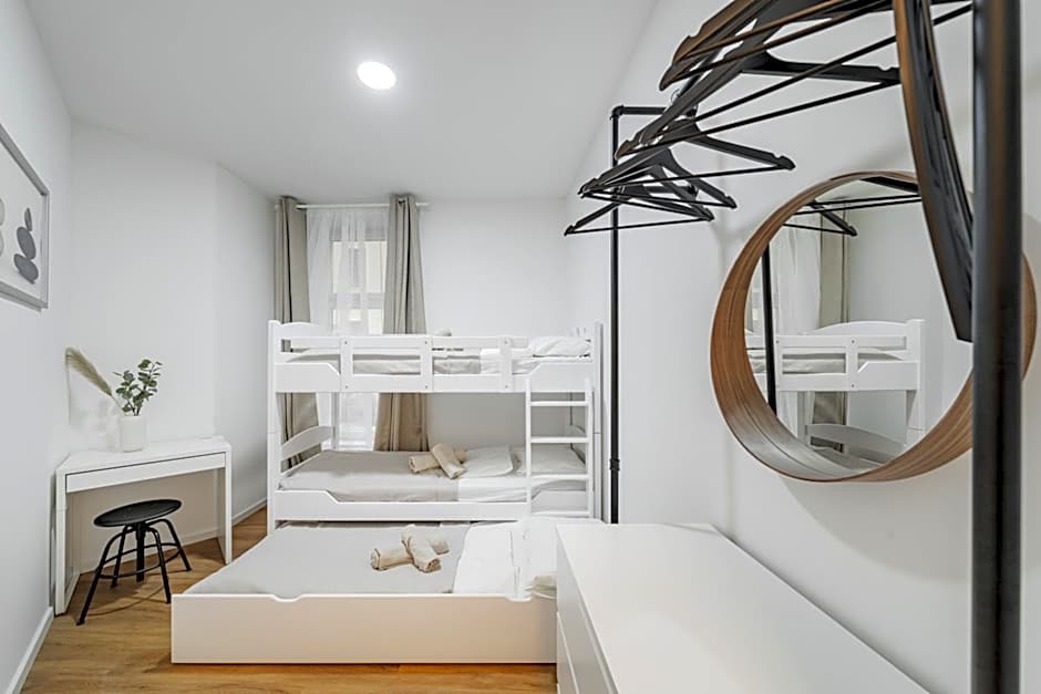 Central City Rooms by Home2