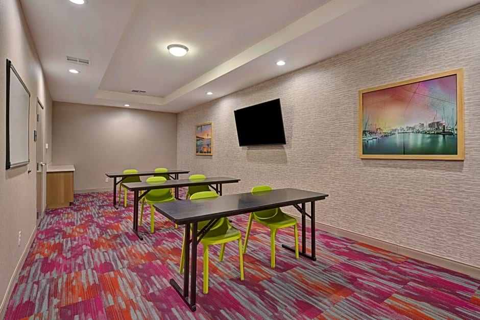 Home2 Suites By Hilton Corpus Christi Southeast, TX