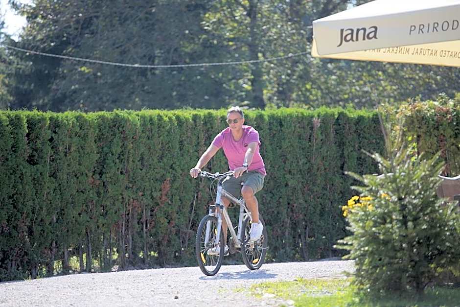 Lakeside Hotel Plitvice