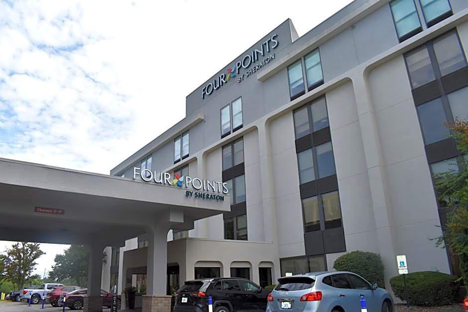 Four Points by Sheraton Chicago Westchester/Oak Brook