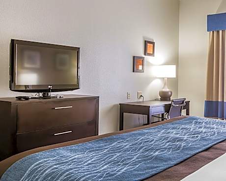 Queen Room with Two Queen Beds - Accessible/Non-Smoking