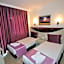 Almena Hotel