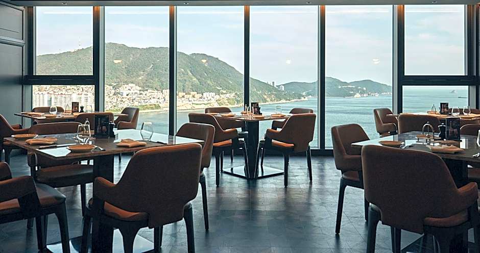 Wyndham Grand Busan Ijin