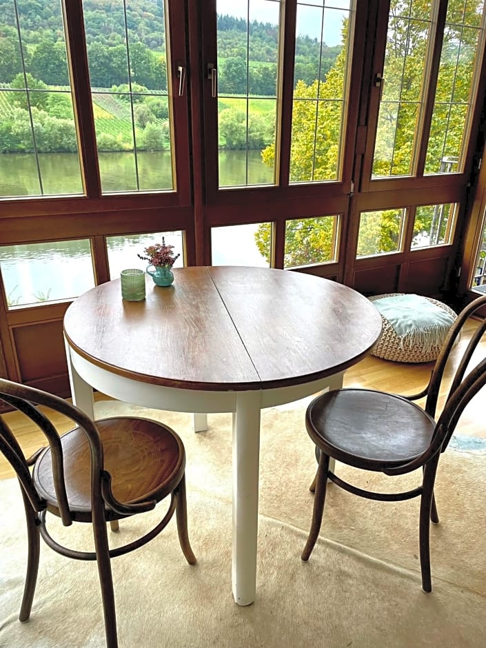 Boutique Guesthouse Das WOHLGEMUTH HEIM Mosel Weingut