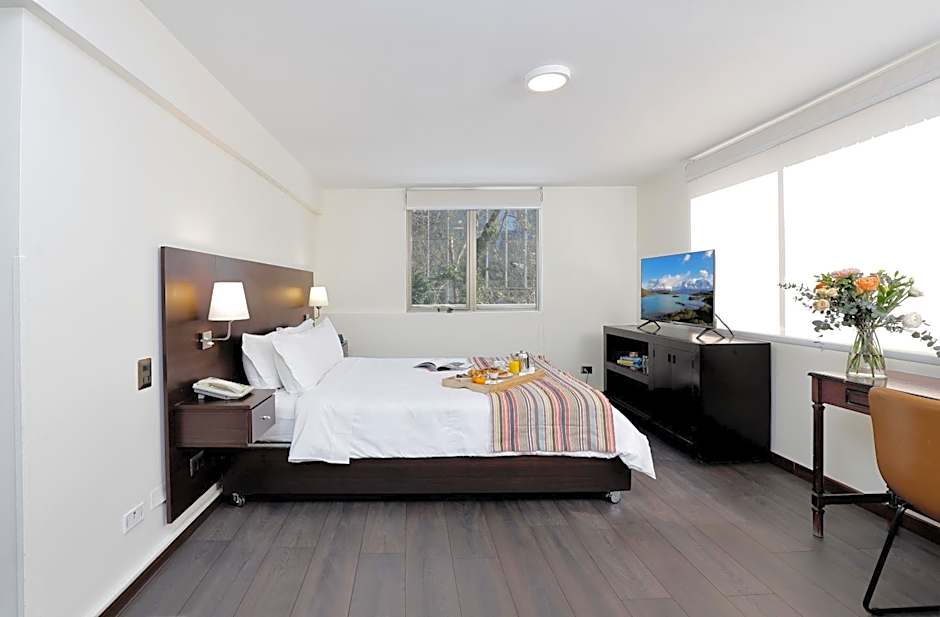 MR Express (ex Hotel Neruda Express)