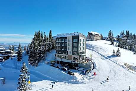 Aparthotel RAJSKA